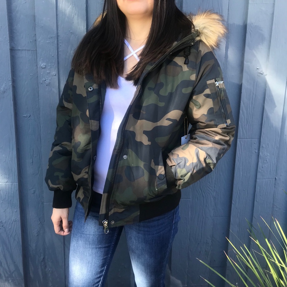 Forever 21 Puffer Army Jacket
